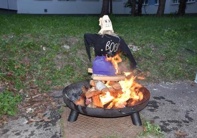 10 Paleni Carodejnic